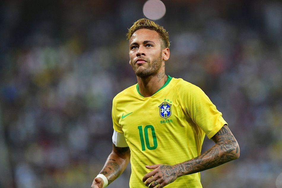 世体：齐达内现身伯纳乌但不会接替阿隆索，他只想执教法国