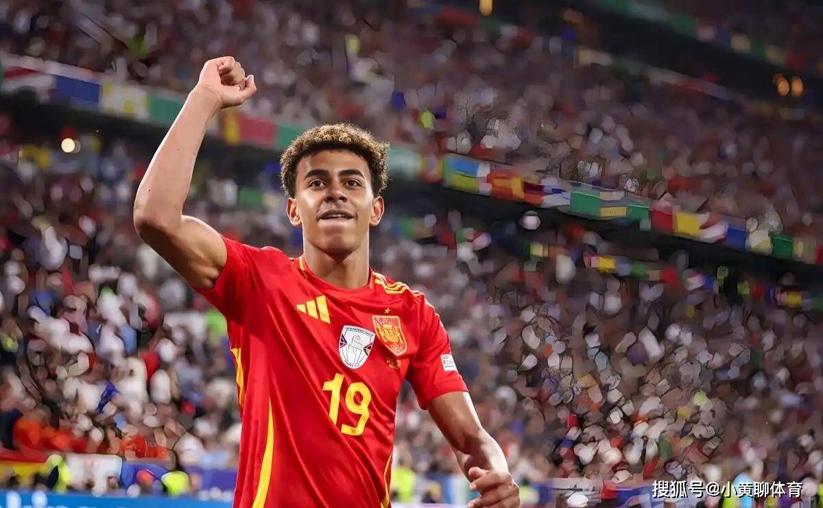 NBA：勇士主场险胜小牛