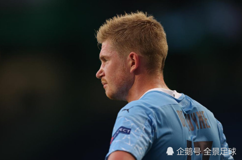 斯基拉：桑托斯正在努力推进内马尔续约，俱乐部有信心留下他