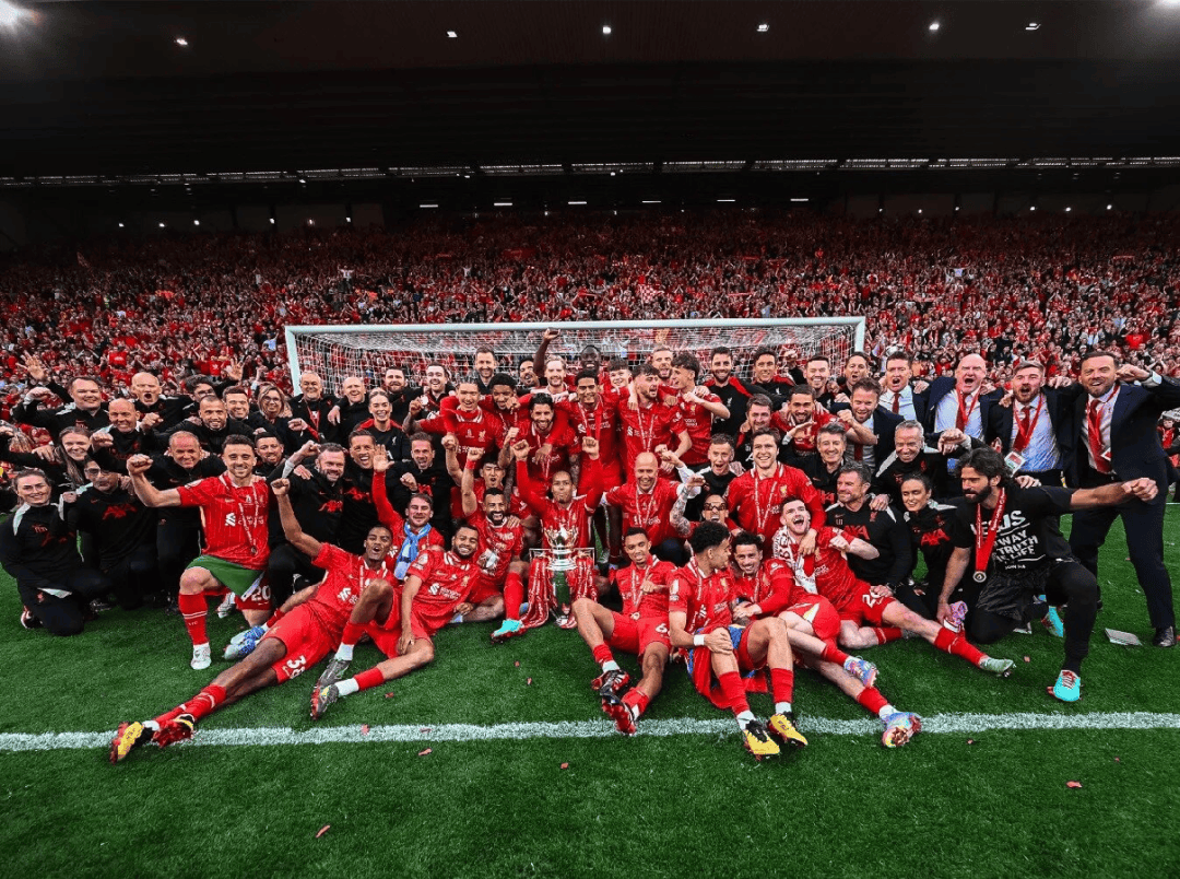 德转：王上源与河南队续约一年，合同有效期至2026年底（德转：王上源与河南队完成一年续约，合同至2026年末到期）