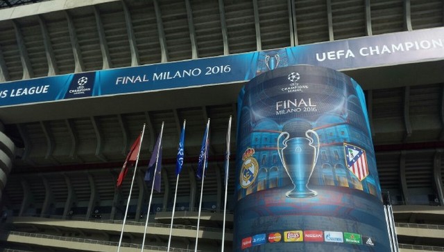 半场战报：霍芬海姆3-0奥格斯堡，布格尔1射1传，巴祖马纳-杜尔破门