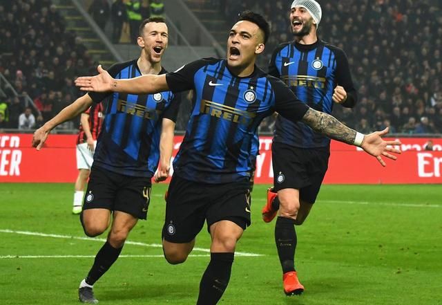 欧文突破防守助攻制胜