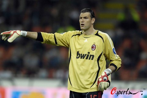 内马尔那些骚操作名场面瞬间，不愧是把任加足球发扬光大球星之一