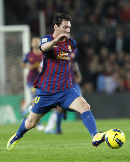 不理智，战乌兹的熊猫杯中，汪士钦职业生涯首次染红