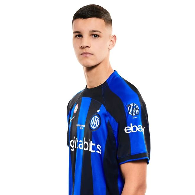 杨乐乐带儿子参加马术比赛！显疲惫汪涵又缺席，11岁沐沐有点紧张