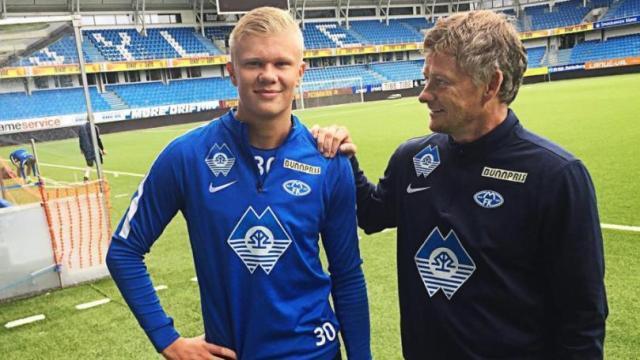 格拉斯纳：我没考虑自己的未来，比赛太多没时间谈续约（格拉斯纳：赛程密集无暇谈续约，未来尚未考虑）