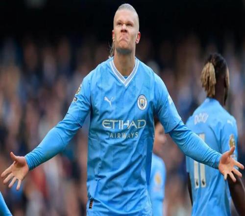 拜亚：C罗是所有人的榜样；大罗就像野兽各方面都远超常人（拜亚：C罗堪为众人楷模；大罗如猛兽般全方位超越常人）