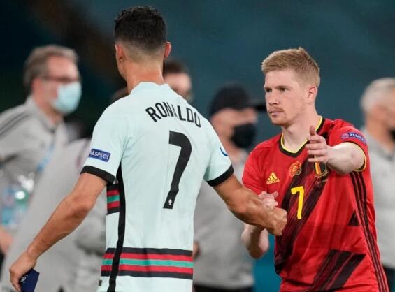 英甲：哈德斯菲尔德状态回暖，维尔港近期表现不理想（英甲：哈德斯菲尔德回勇，维尔港近况低迷）