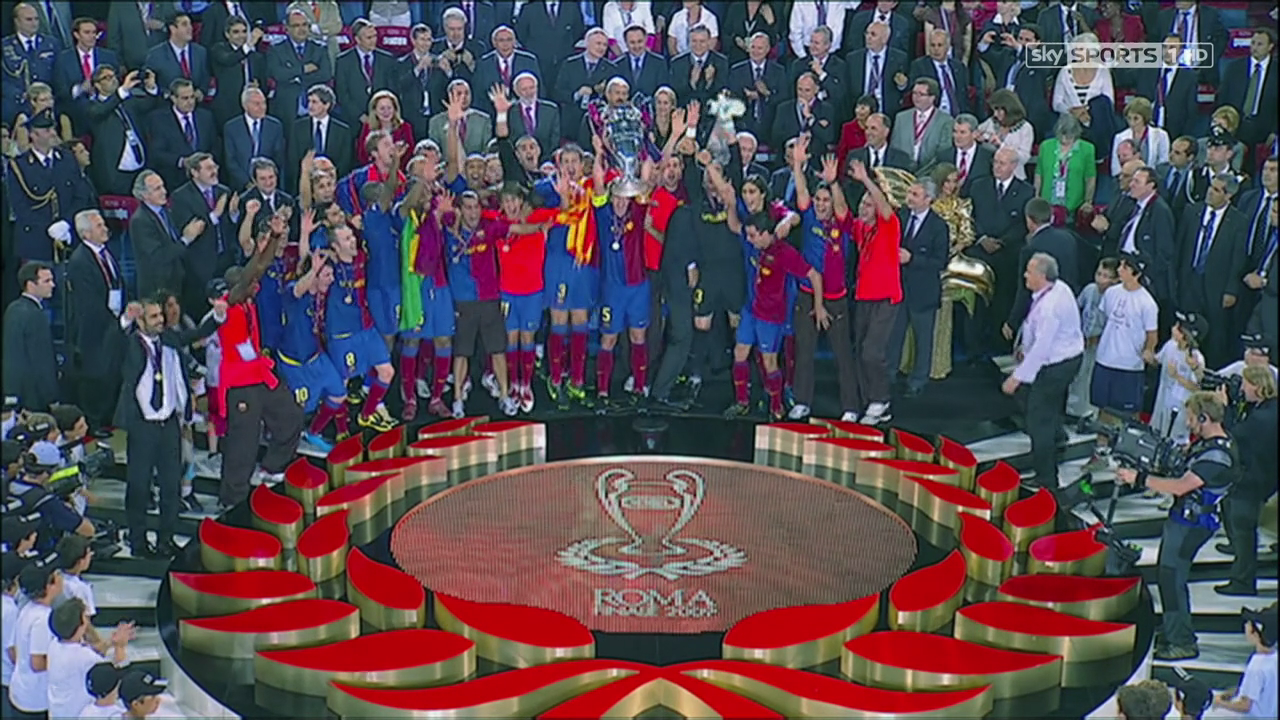 杜兰特篮下补篮，逆转比赛